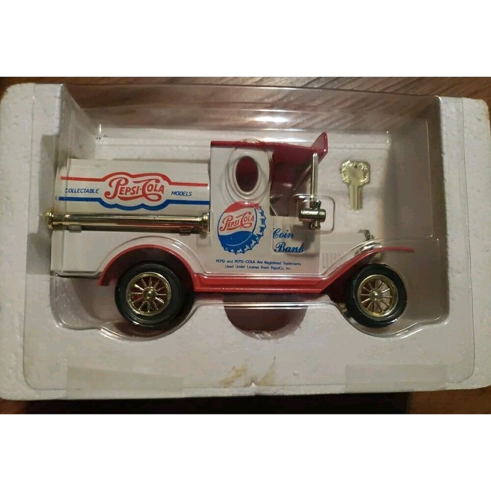 PEPSI-COLA Collectable Model Car Metal Coin Bank - W/ Key - Never Opened